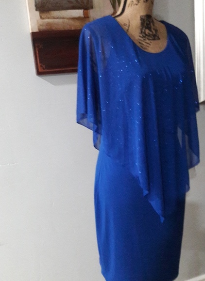 Nice dress🦋 - Picture 2 of 5